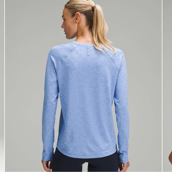 649. 🍋Lululemon License to Train Long-Sleeve Shirt
Heathered Pipe Dream Blue 4 - Picture 3 of 3